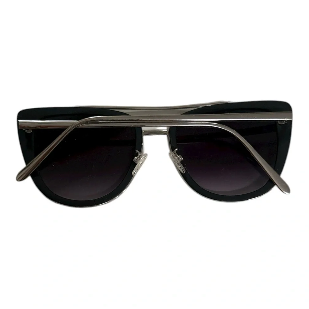 Quay Australia Black Cat-Eye Sunglasses